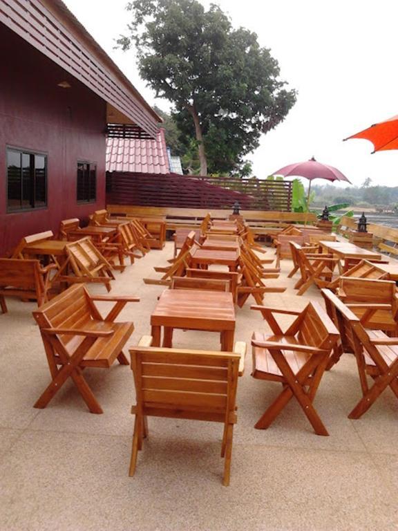Tamarind Grand Resort Mae Sariang Luaran gambar